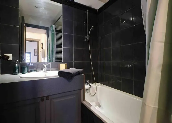 Centre 75m2, Avec 3 Apartmán *