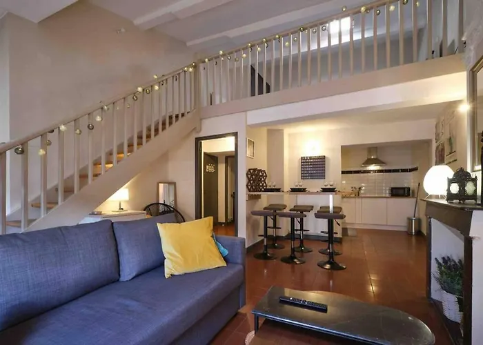 Centre 75m2, Avec 3 Carcassonne